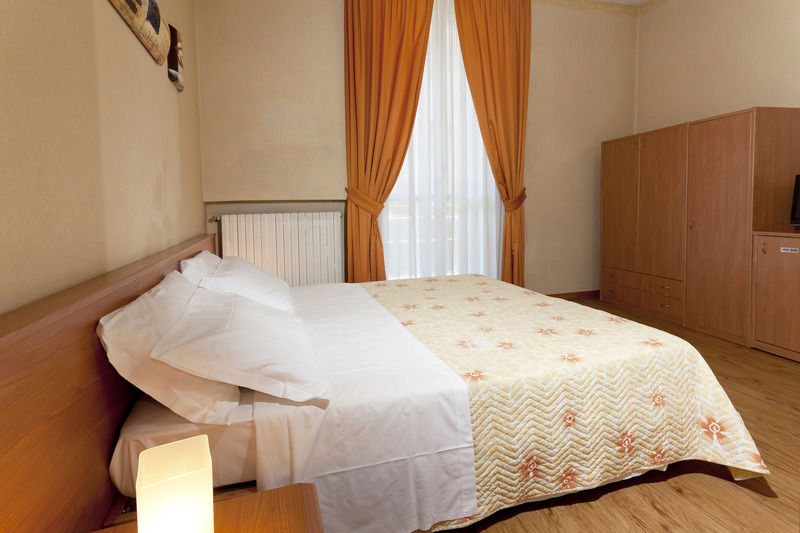 Hotel Donatello Bologna Eksteriør bilde
